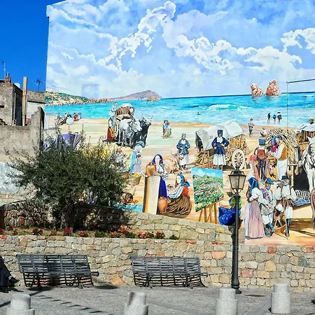Casa Vacanza Il Murales Feriehus *